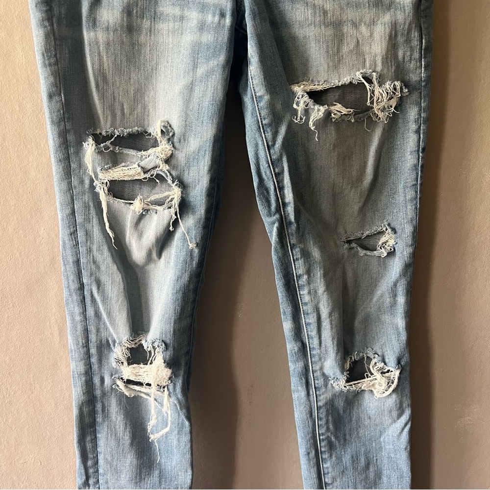 American Eagle Distressed Hi Rise Jeggings Size 8 X-Long - Picture 2 of 7
